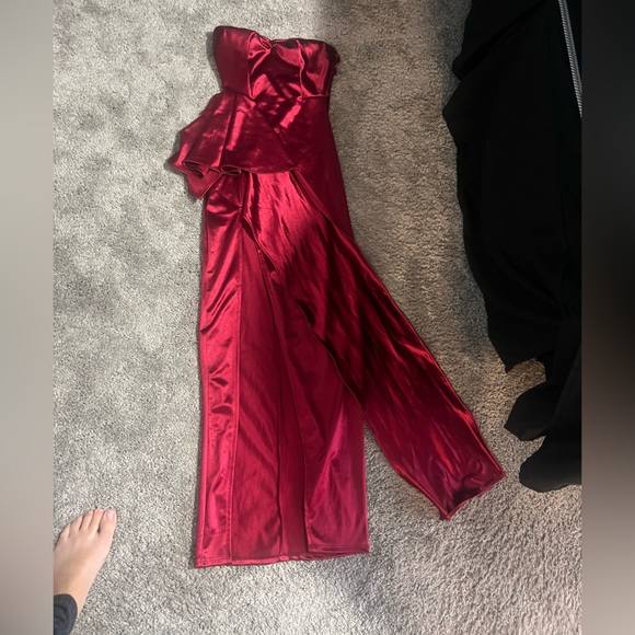 Red babyboo gown size small - Picture 2 of 4